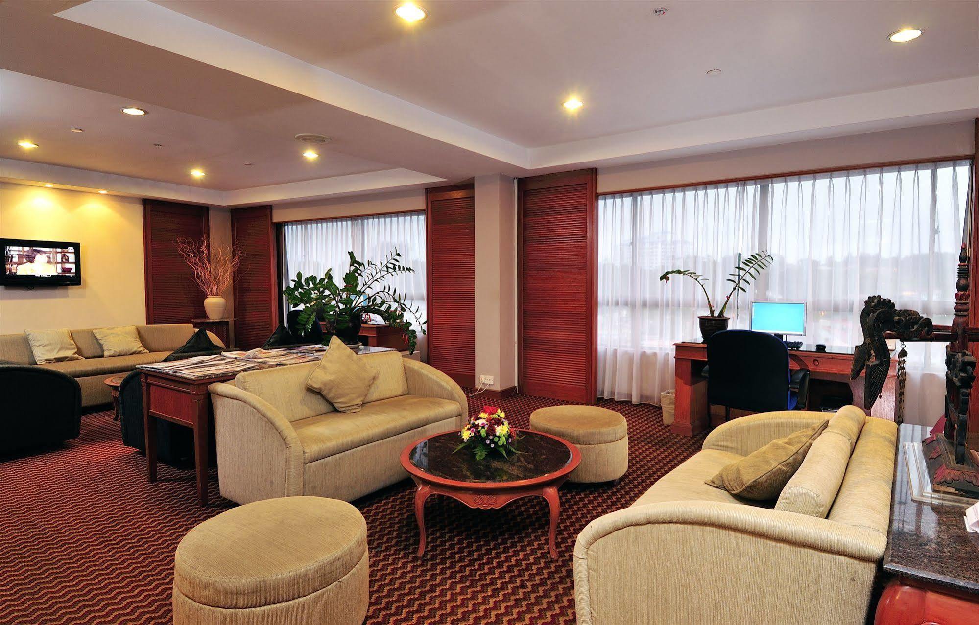 Parkcity Everly Hotel Miri Exterior foto
